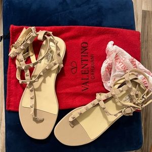 Valentino Garavani Rockstud sandals